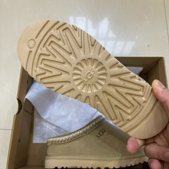 UGG Tasman Slippers Mustard Seed Womens - Picture 6 of 7